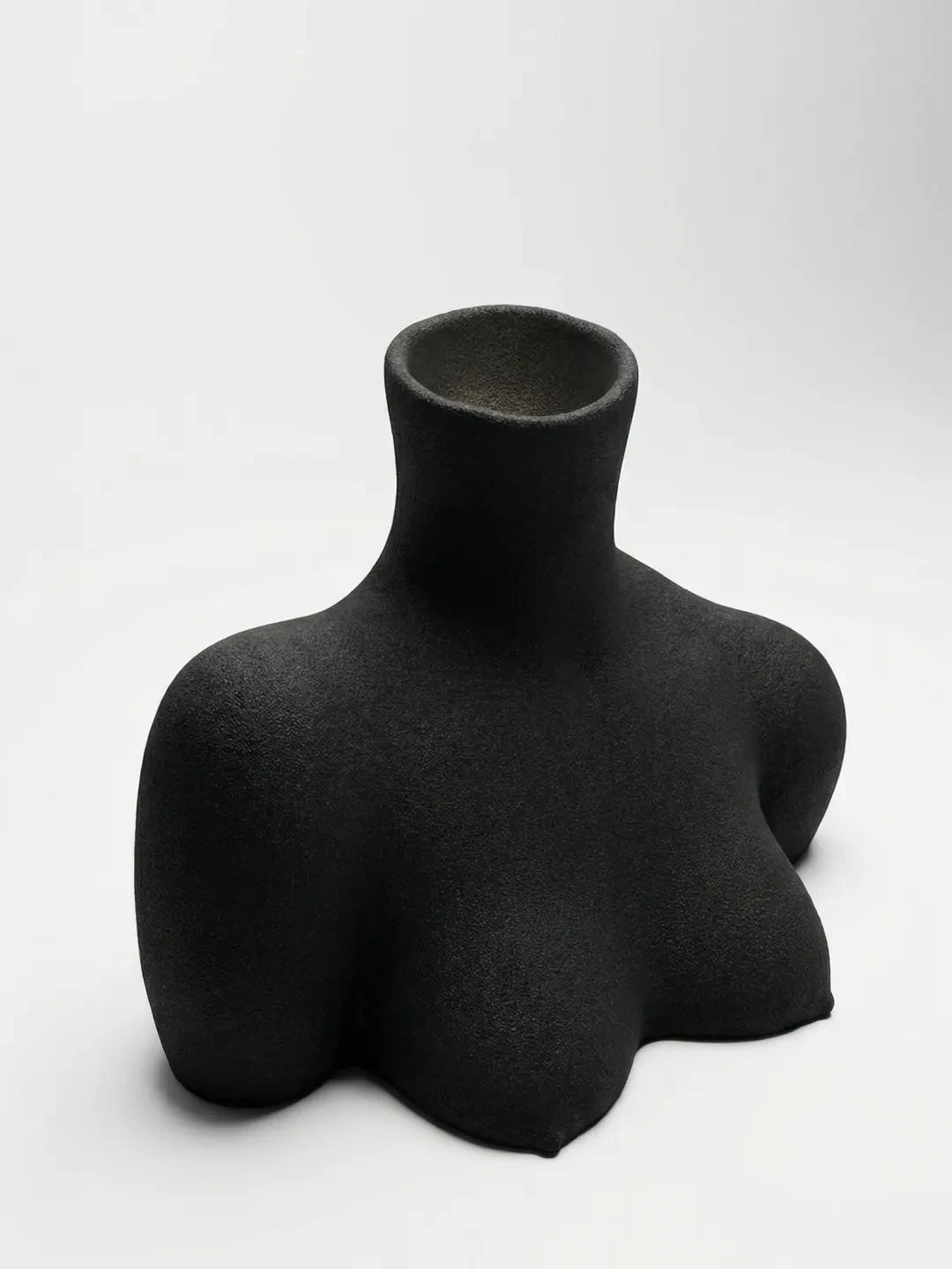 Femme Vessel Vase, quartz sand, by Rollo Studio, view 5