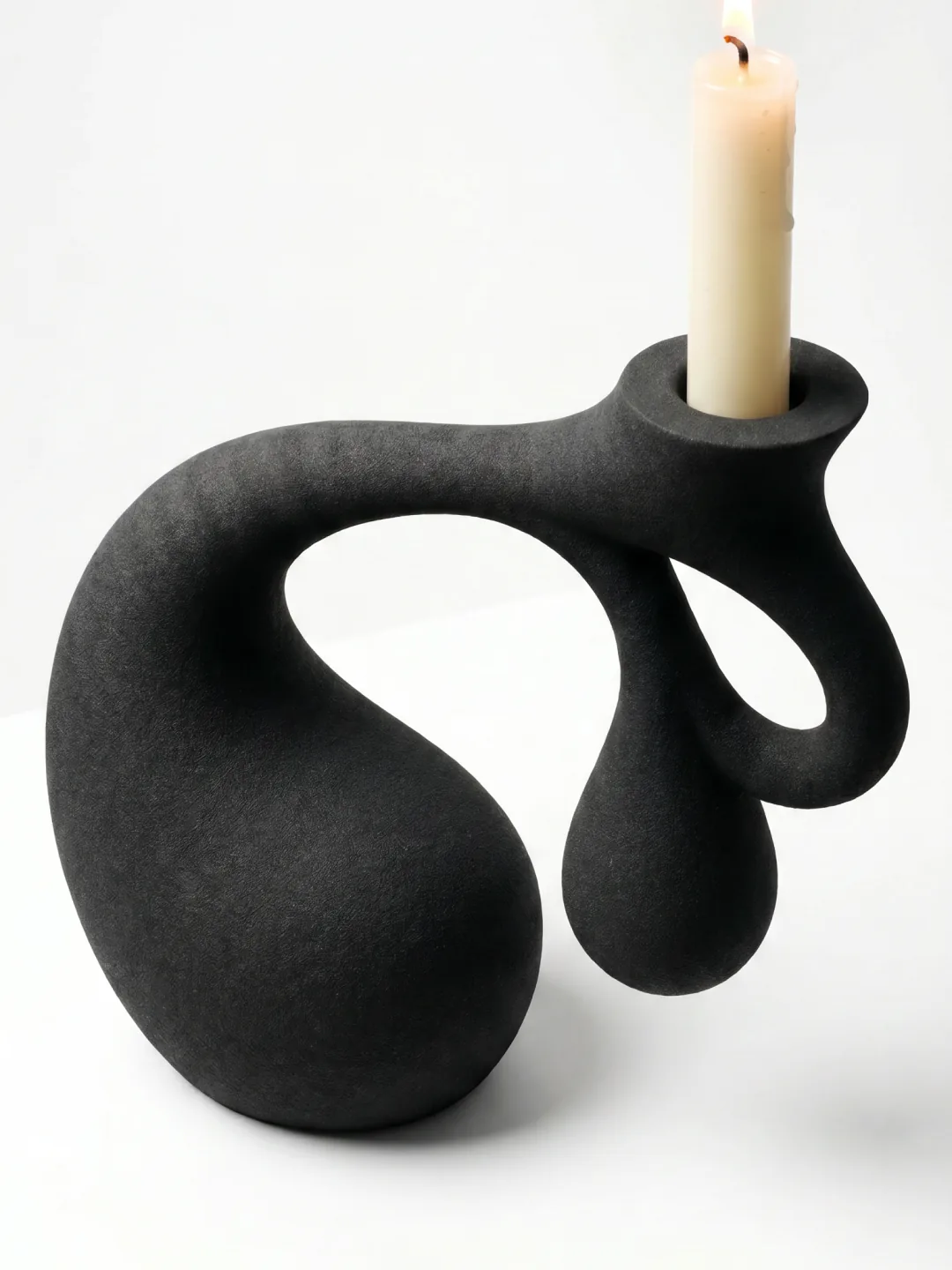 Lull Candleholder, quartz sand, by Rollo Studio, view 3