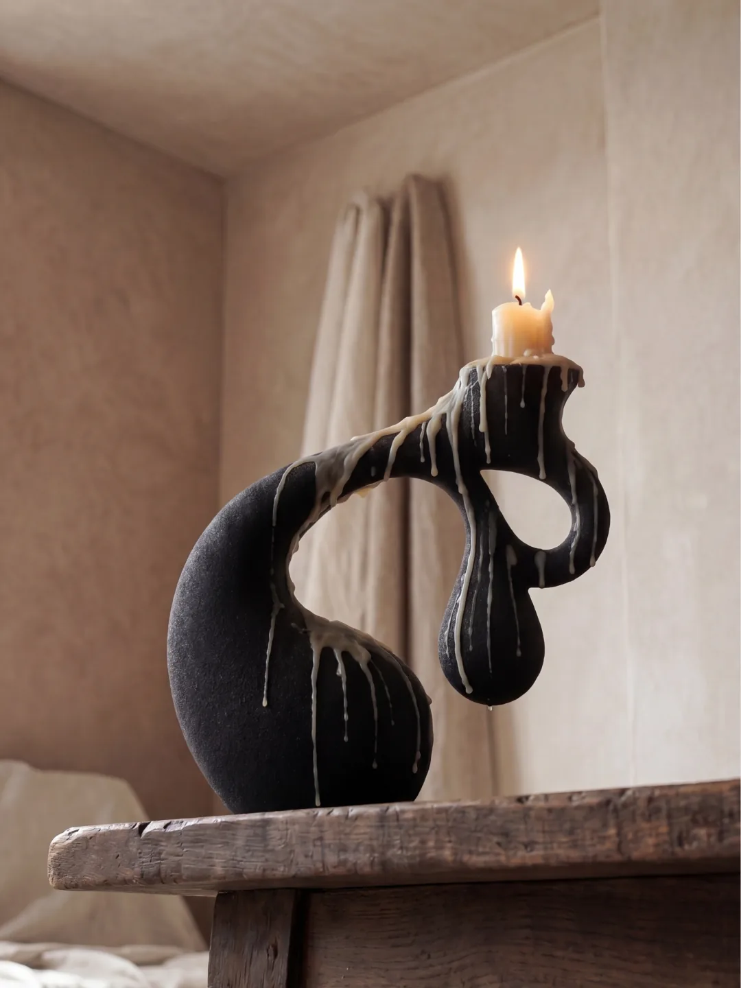 Lull Candleholder, quartz sand, by Rollo Studio, view 10