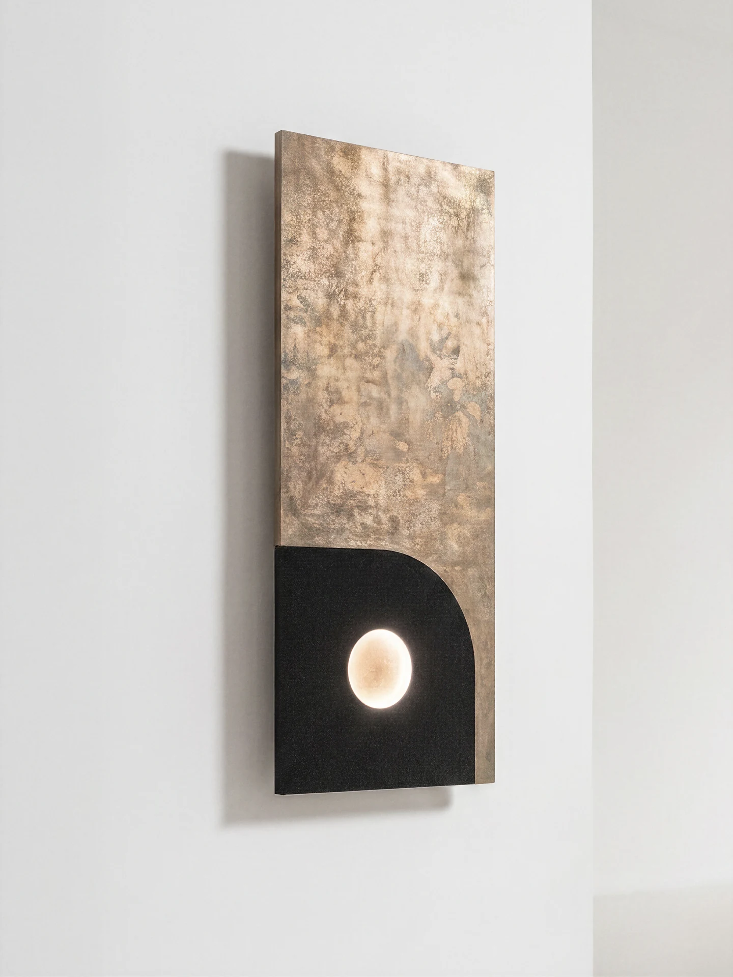 STRATA WALL LIGHT ~ Wall Light