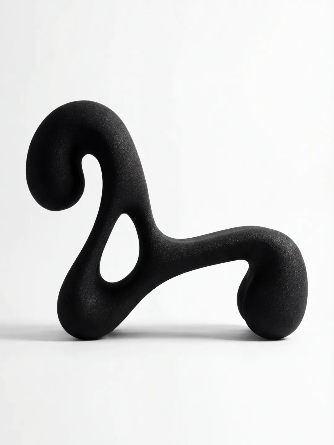 Sulky Sand Chair, quartz sand, by Rollo Studio, view 3