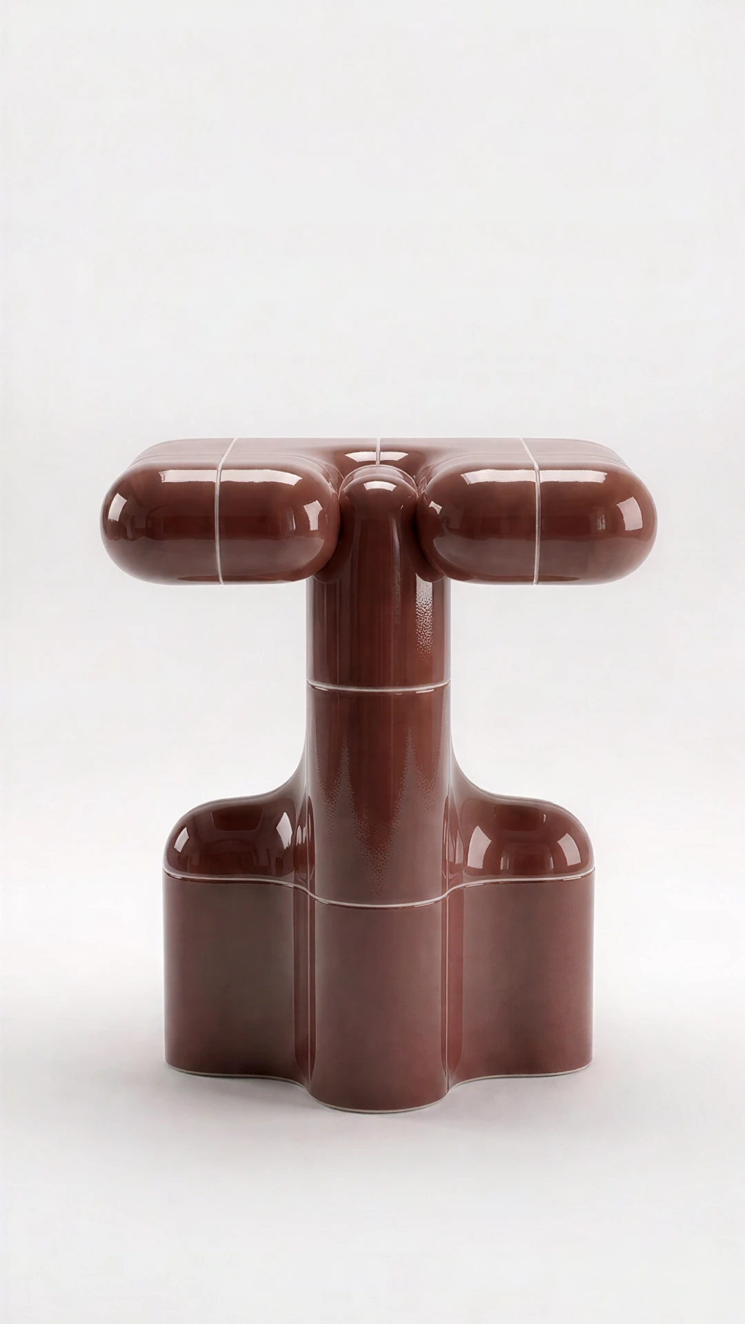 U·001 Side Table in Garnet