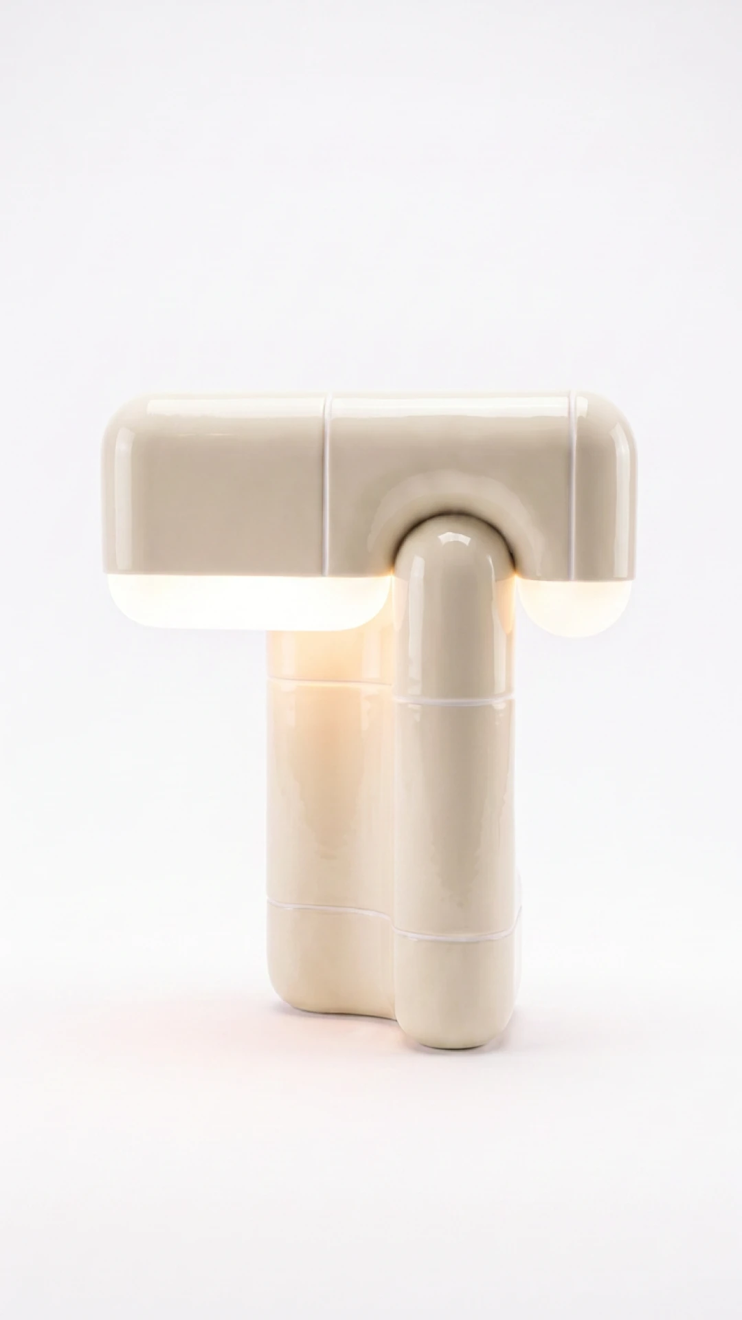 U·018 Table Lamp in Cream