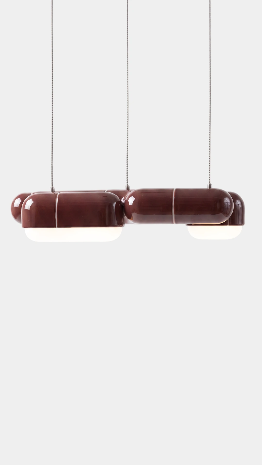 U·044 Pendant in Oxblood