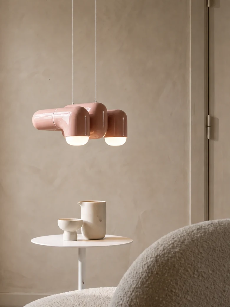 U·048 in Blush